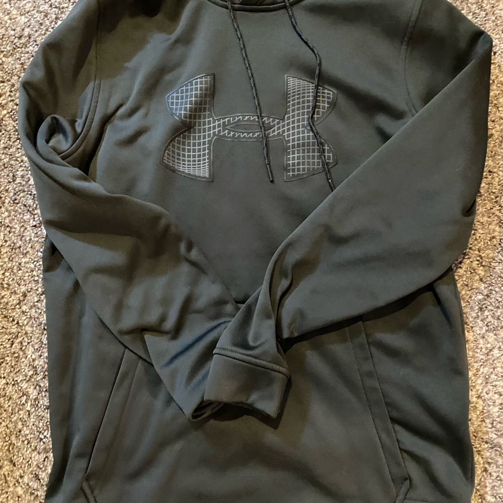 Mens Under Armour hoodie